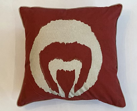 MON_IDA_01	PILLOW	Подушка 40/40 красный хлопок, наполнитель конфорель